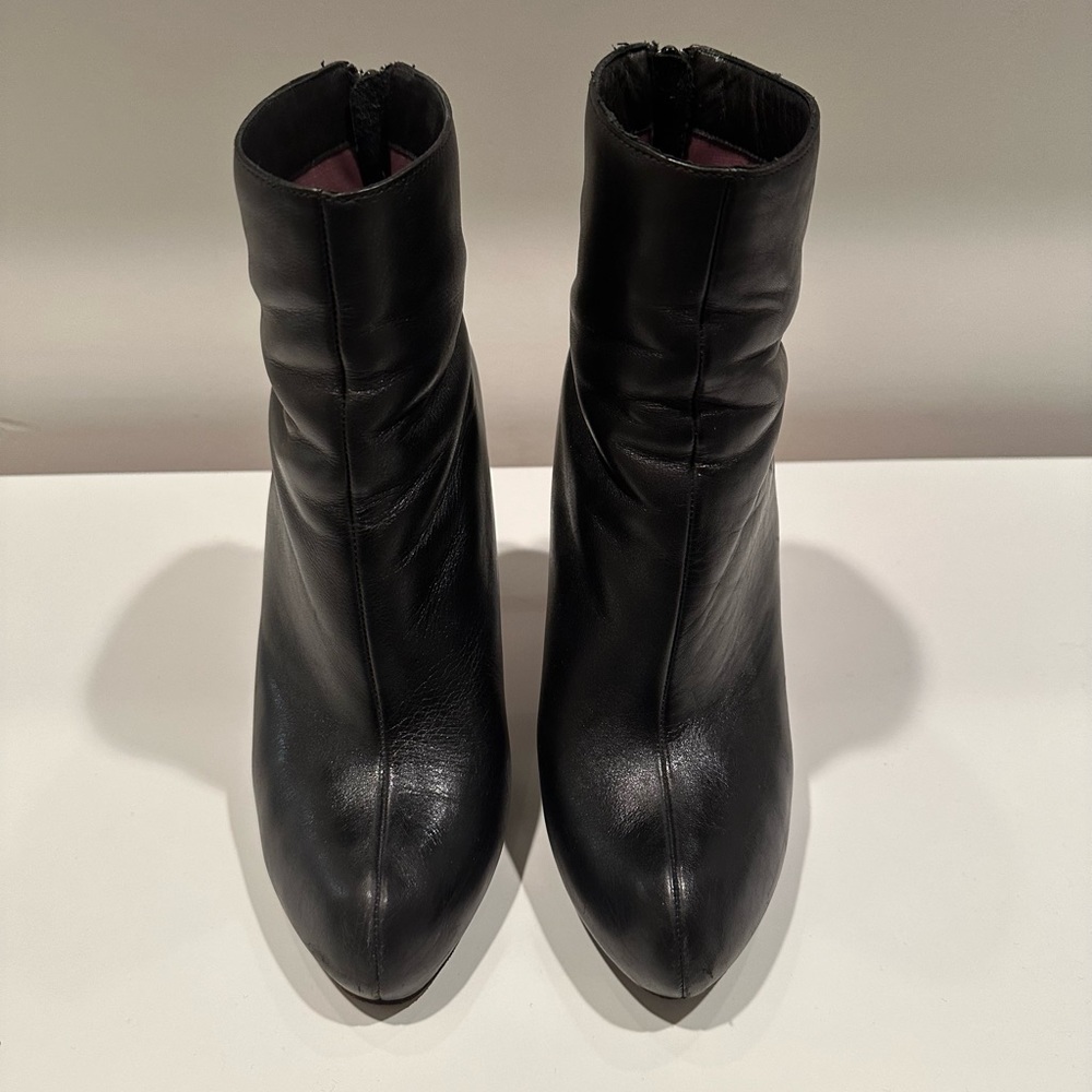 Luxury Rebel leather ankle Boots